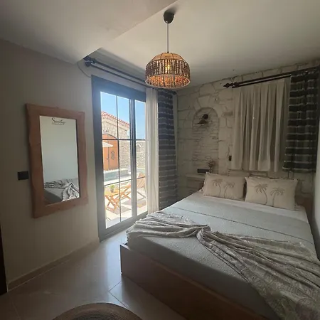 Sevilay Hanim * Çeşme