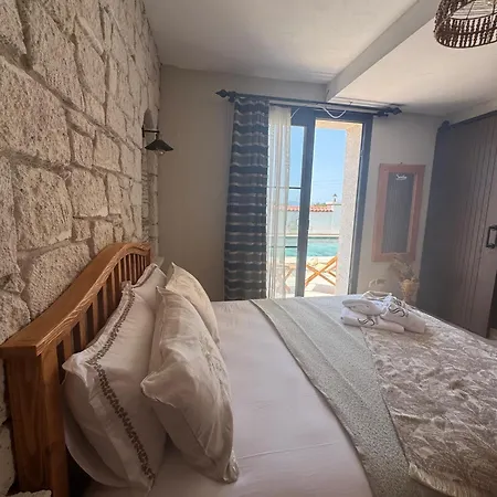 Ξενοδοχείο Sevilay Hanim Çeşme